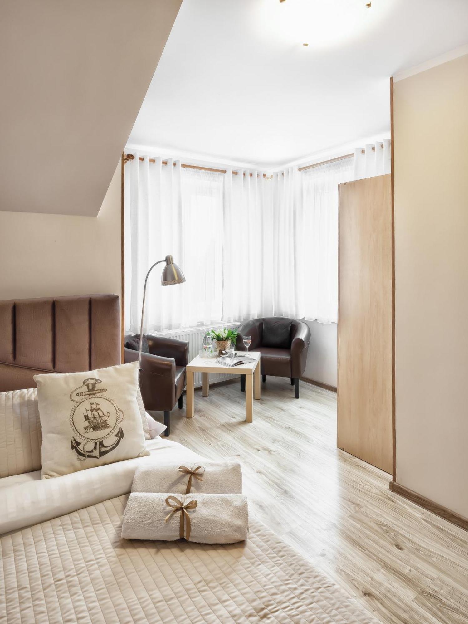 Willa Kapitanska I Willa Marynarska Łeba Habitación foto